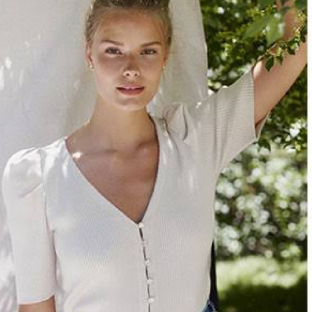 Stylish ribbed cardi